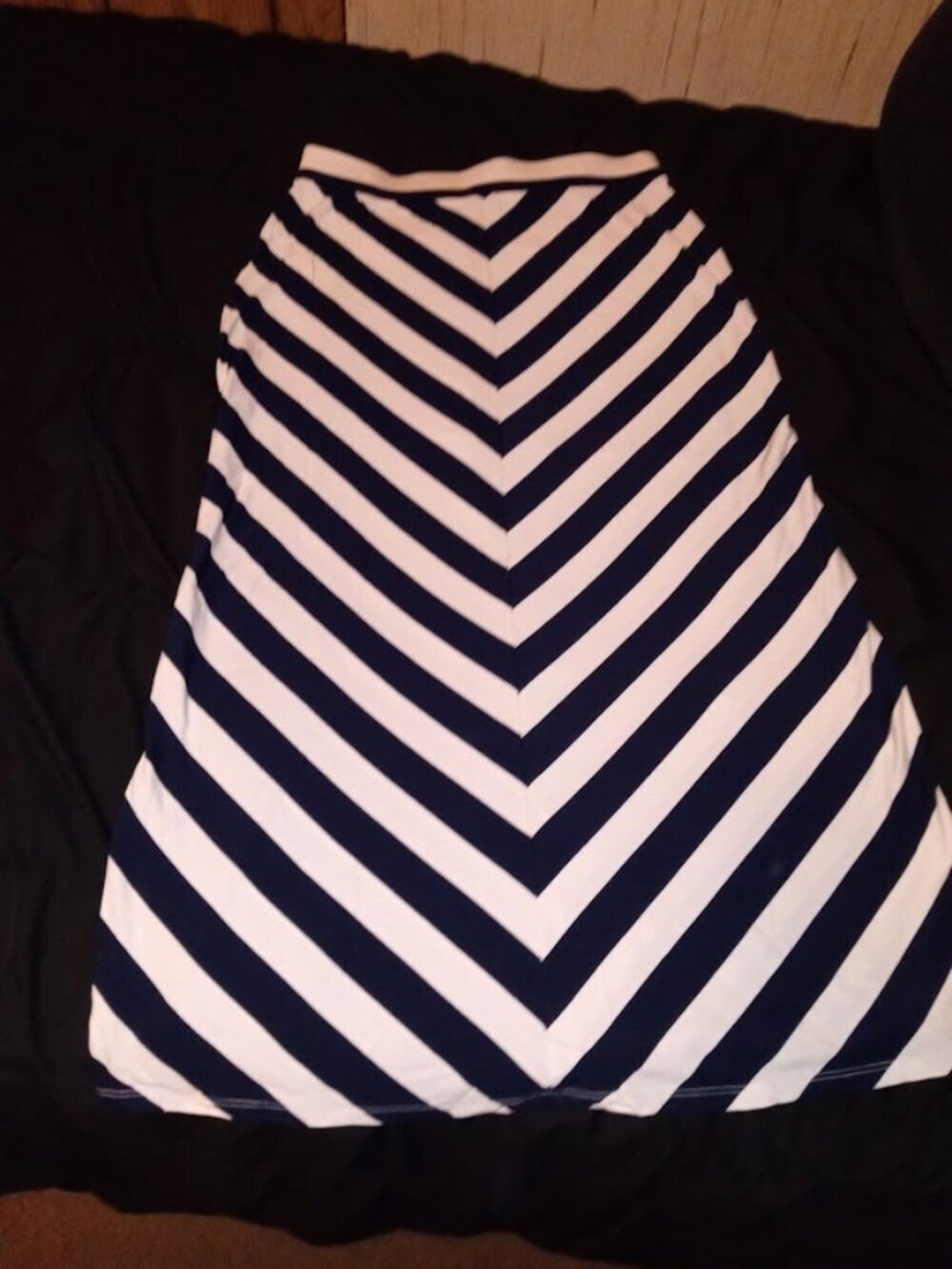 Loft petite black/white Striped Maxi Skirt Size XSP Pull On Stretchy - Picture 2 of 2